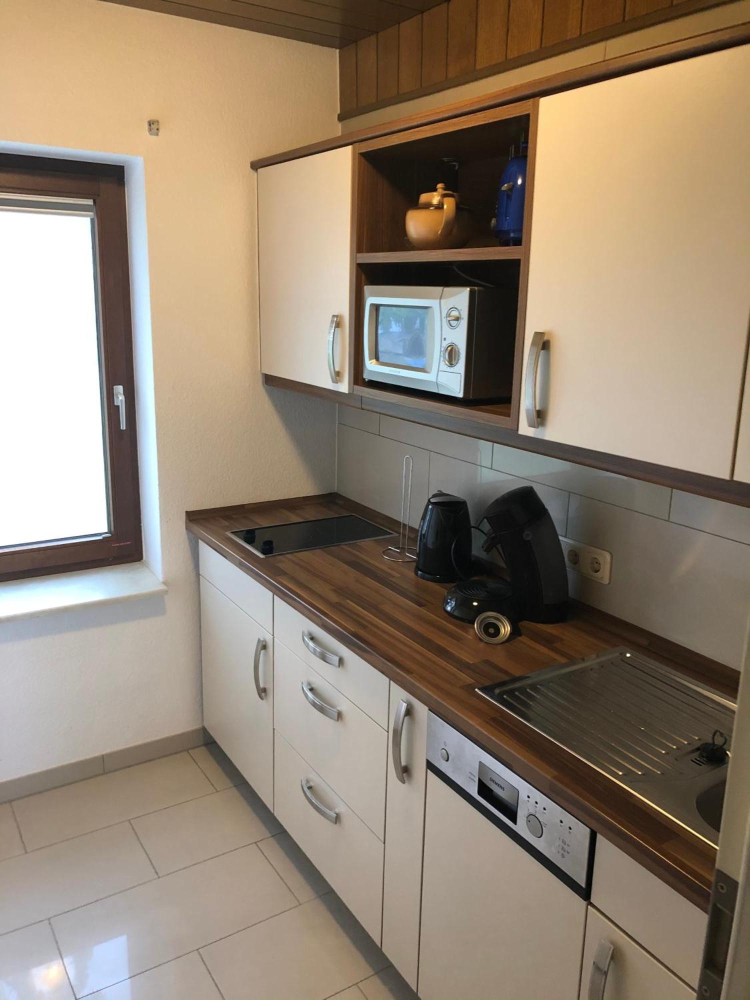 Ferienwohnung Familie Troeger Floh エクステリア 写真